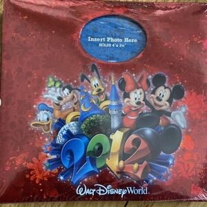 Disney Red 2012 Photo Album with Disney Mickey Minnie Daffy Donald Pluto Goofy